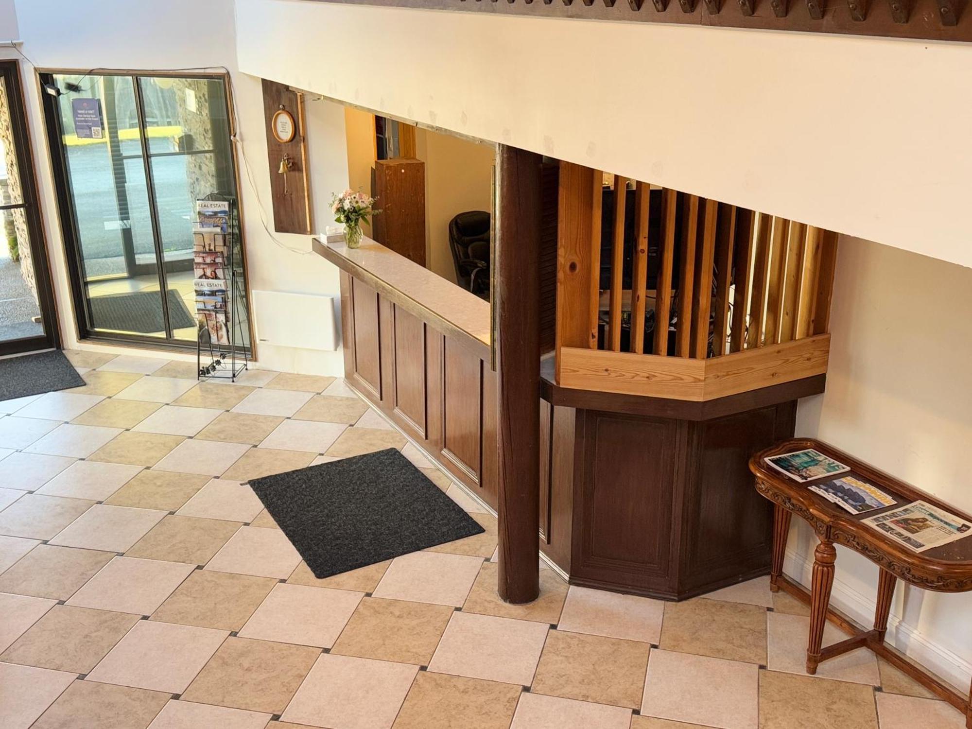 جيبسون Sunshine Lodge Inn المظهر الخارجي الصورة